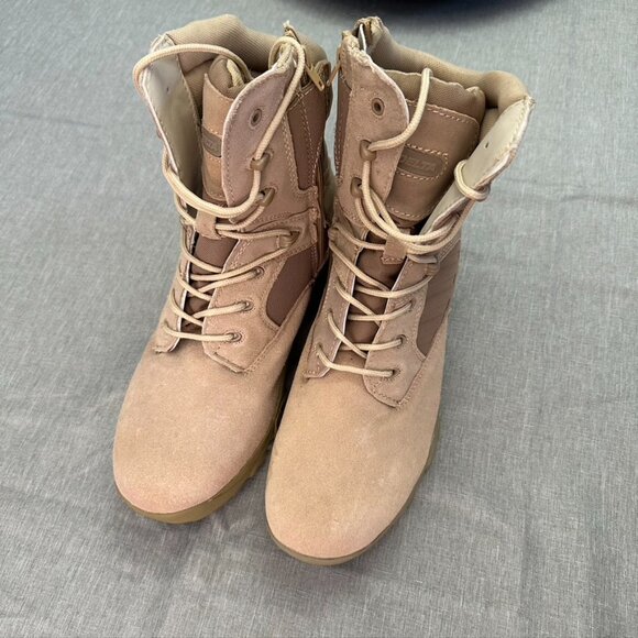 Delta Coroura Men's Military Boots - Picture 2 of 4